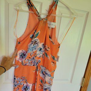 NWT Halter twist neck floral dress